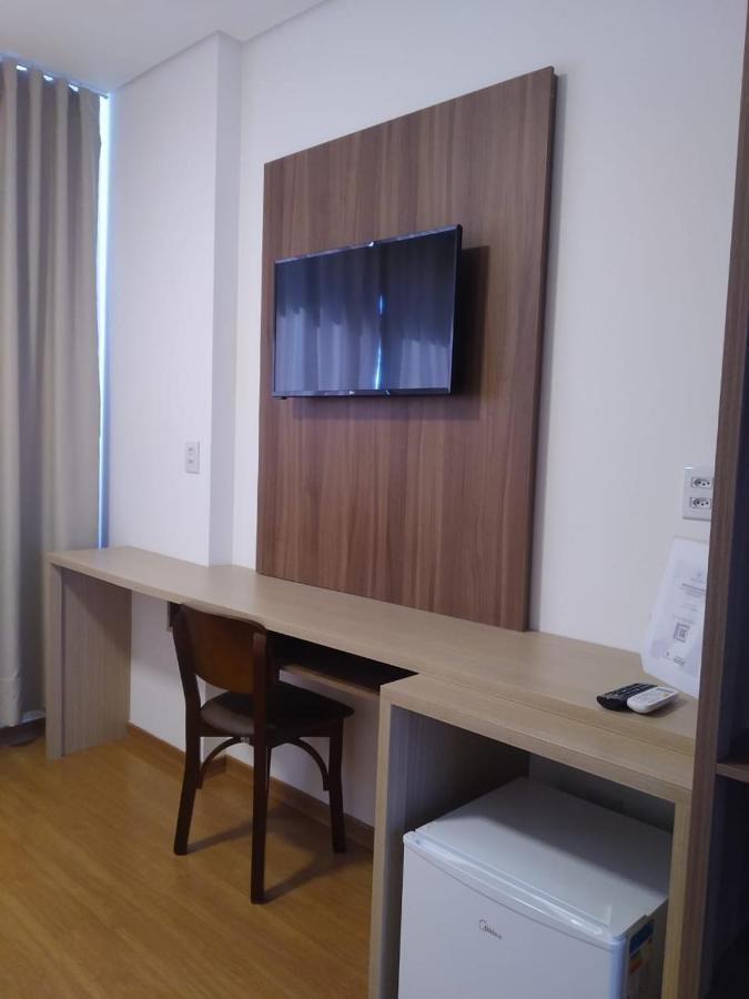 Hotel Franco Dionísio Cerqueira Esterno foto