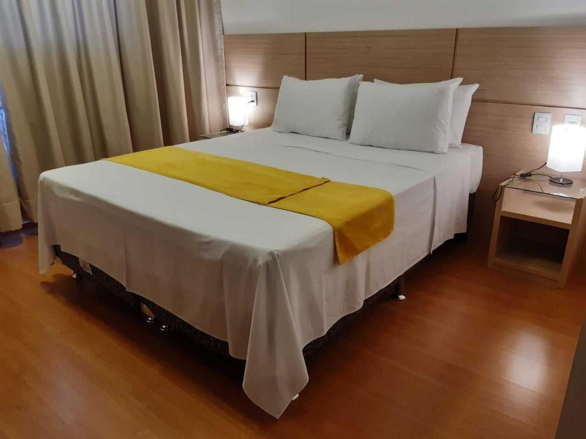 Hotel Franco Dionísio Cerqueira Esterno foto